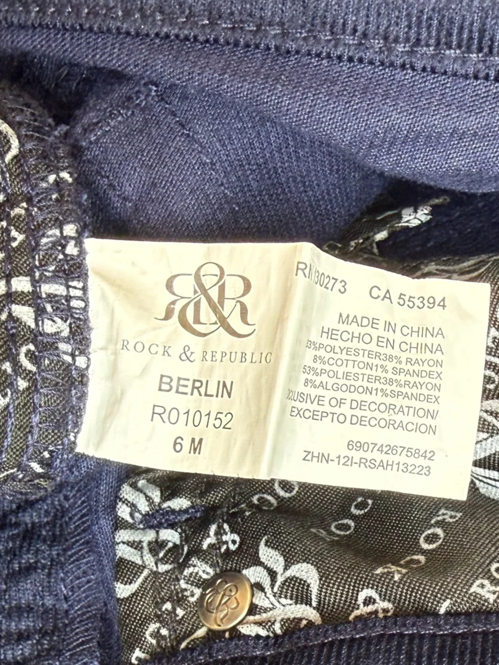 Rock and Republic | Women’s Berlin Corduroy Pants in Navy Blue | 6